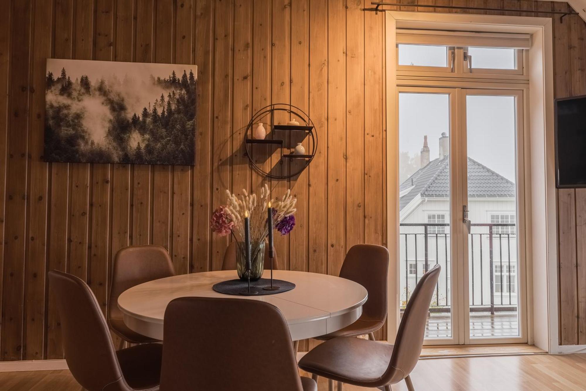Toppleilighet I Sentrum Av Lillehammer Exterior foto